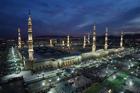 Tempat Rasulullah Menginap awal datang ke madinah dan mendirikan masjid ...