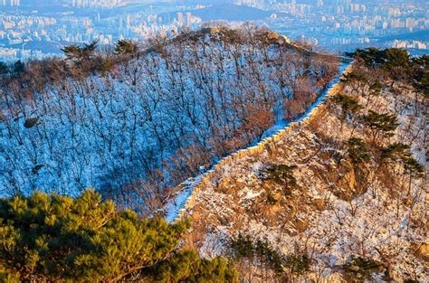 Ultimate Hiking Guide to Bukhansan National Park (2021)