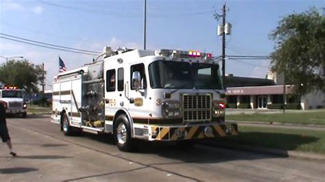 Fire truck Horn Compilation. 2014-2015 All around the Houston area - YouTube