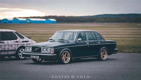 Hintergrundbilder : Volvo 240, Gustaf H, Limousine, Auto, Schweden, Schwedische Autos 2048x1173 ...