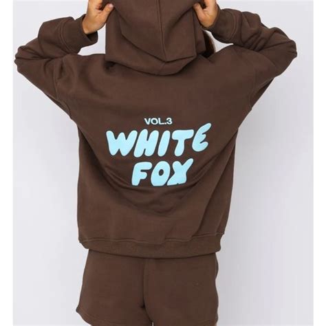 WHITE FOX Offstage Hoodie Espresso NEW WITH TAGS | Fox hoodie, White fox, Cute lounge outfits