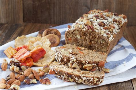 Easy Vegan Fruit & Nut Bread {gluten- & oil-free}