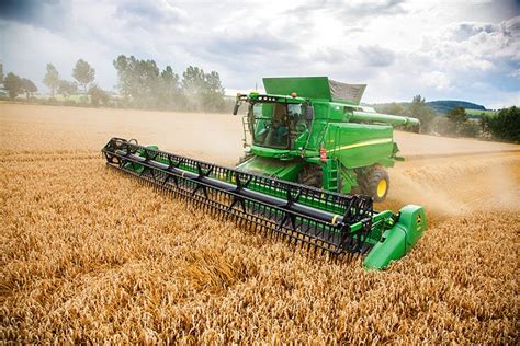 Updated John Deere T670 Combine offers improved capacity, uptime – Ohio ...