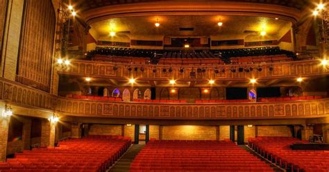 The unique atmosphere at the historic Elsinore Theatre is a wonderful venue for a wedding or ...