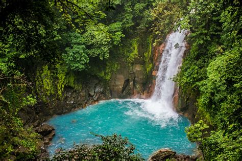 Tank Tops Flip Flops Buenos Aires waterfall | Tank Tops Flip Flops