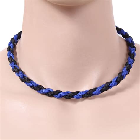 Paracord Survival Necklace | Camouflage.ca