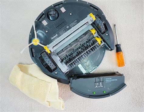 How to Clean Roomba 690 [Step by Step Guide w/ Photos]