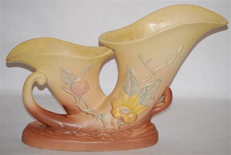 Hull Pottery Magnolia Matte Double Cornucopia 6-12 from Just Art Pottery | Hull pottery, Pottery ...