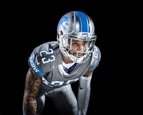 The Detroit Lions Unveil Their New Uniforms - Daily Snark