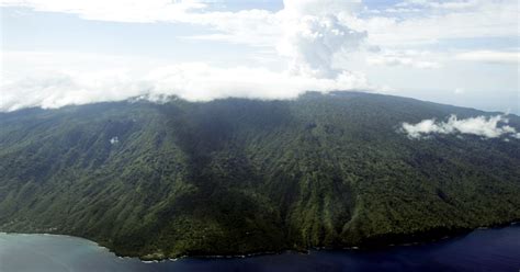 Erupting Vanuatu volcano bursts into life