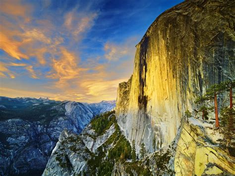 Las Vegas: Landscape photographer's Half Dome, his newest work, debuts ...