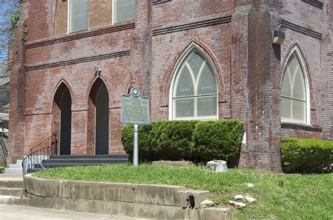 Suzassippi's Lottabusha County Chronicles: Rose Hill Missionary Baptist Church: Not on the 101 ...