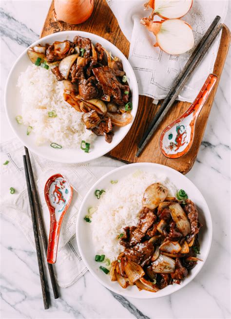 Beef Onion Stir-fry: Quick Chinese Recipe - The Woks of Life