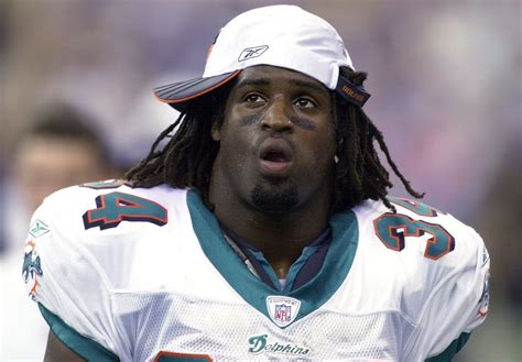 Ex-NFL Star Ricky Williams Now Pitching Drug That Got Him Banned ...