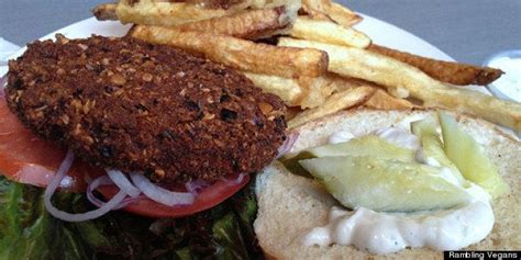 5 Meatless Burgers Worth Trying | HuffPost Life