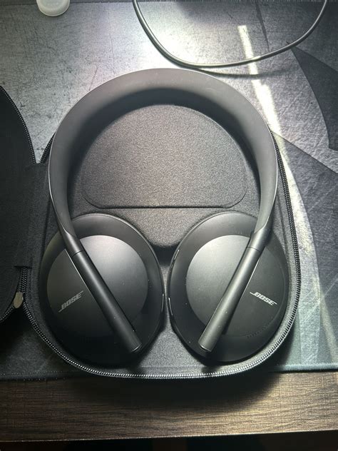 Bose 700 Noise Cancelling Headphones for Sale in San Jose, CA - OfferUp