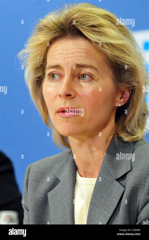 Ursula von der leyen hi-res stock photography and images - Alamy