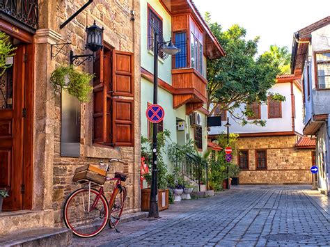 Epic things to do in Antalya - Old town (Kaleici) In the old town of ...