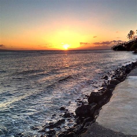 Lahaina Sunset | Maui hawaii, Lahaina, Beautiful sunset