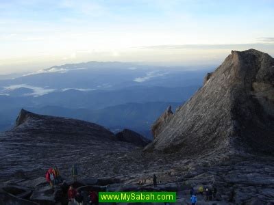 Mount Kinabalu Summit Trail, after 6 KM (until the Summit)/mount-kinabalu-bsc01050