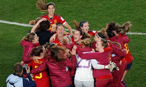 Carmona’s late goal sends Spain to the Women's World Cup final with a 2 ...