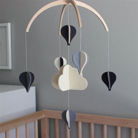 Best Baby Mobiles Reviewed & Rated In 2020 | Borncute.com