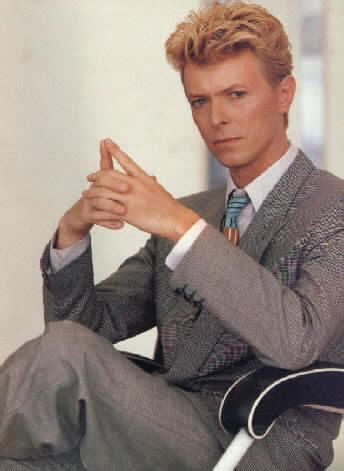 STARS WORLD: david bowie early years