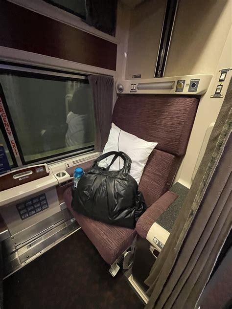 Roomette on Amtrak Cardinal | Amtrak's Cardinal June 2022 IN… | Flickr