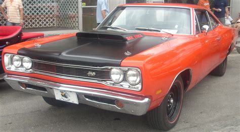 File:'69 Dodge Coronet Super Bee (Cruisin' At The Boardwalk '10).jpg ...