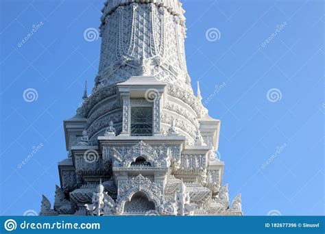 5 the Stupas Contain the Relics of Buddha Gautama Stock Photo - Image ...