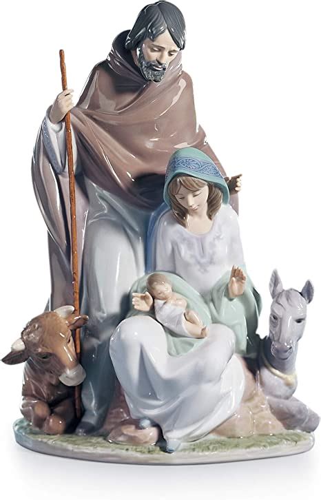 LLADRÓ Joyful Event Nativity Figurine. Porcelain The Holy Family Figure. | Lladro, Nativity ...