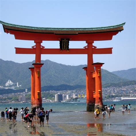 Itsukushima Shrine – Hatsukaichi, Japan - Atlas Obscura