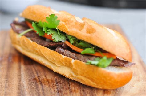 Grilled Vietnamese Steak Banh Mi Recipe :: The Meatwave