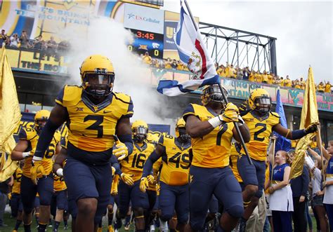 WVU football team rightfully owns the state of West Virginia