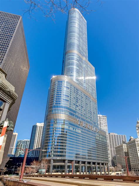 Homes for sale in the Trump Tower Chicago subdivision | Chicago ...