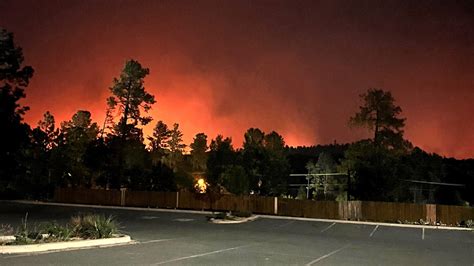 Evacuation sites set up outside of Ruidoso as fires grow