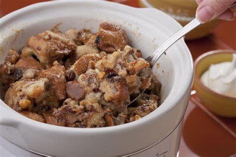 Cinnamon-Raisin Bread Pudding | MrFood.com