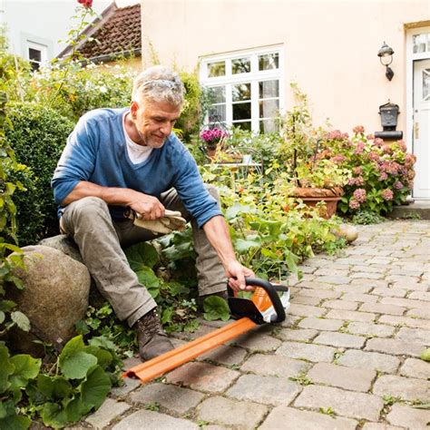 STIHL HSA 45 Cordless Hedge Trimmer