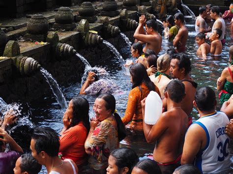 Pura Tirta Empul