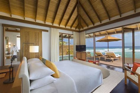 A Maldives Luxury Resort Is Offering Unlimited Stays for a Whole Year | Maldives resort ...