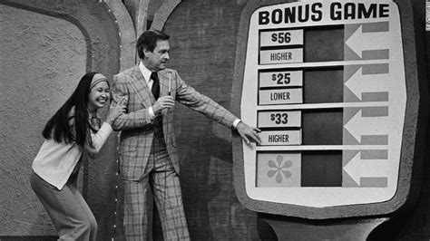 Come on down! Bob Barker on the Price is Right, 1970s. : r/OldSchoolCool