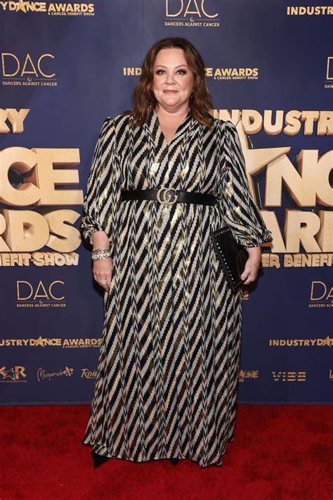 Melissa McCarthy - 2022 Industry Dance Awards in Los Angeles • CelebMafia