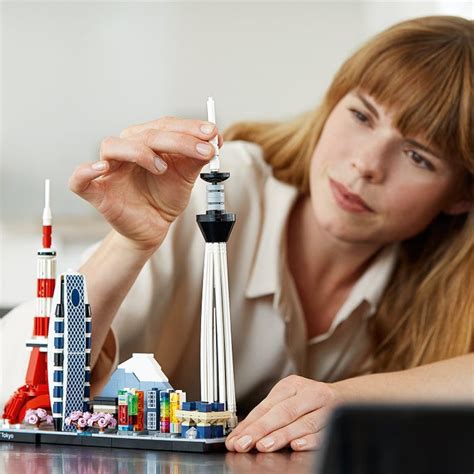 Iconic landmarks in LEGO® bricks | Official LEGO® Shop US