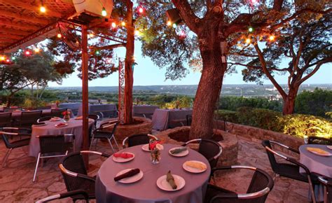 Austin Restaurants With a View: 8 Great Places to Eat Outdoors