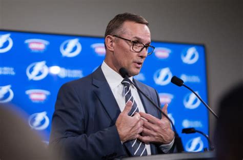 Tampa Bay Lightning: Steve Yzerman's best moves as General Manager