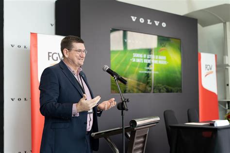 Volvo secures deal to deliver 54 trucks to FGV Holdings | Bigwheels.my