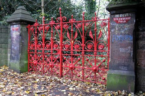 Visiting Strawberry Field in Liverpool | englandrover.com