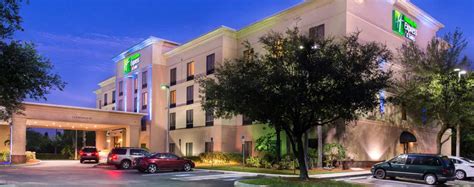 Holiday Inn Express Hotel & Suites Tampa Anderson Road, Tampa - TPA ...