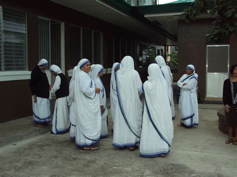 too late girl: Missionaries of Charity Sisters