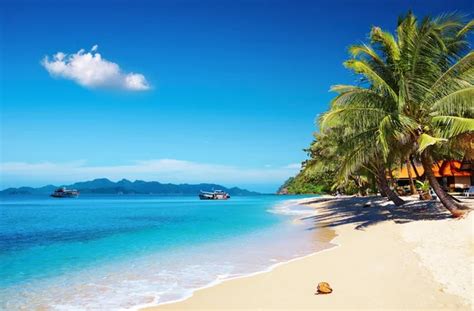 Tropical beach, Thailand — Stock Photo © muha04 #4688606